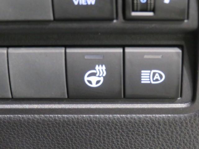 ヤリスクロス ハイブリッドＧ　衝突被害軽減システム　バックカメラ　ＥＴＣ　ドラレコ　オートクルーズコントロール　ＬＥＤヘッドランプ　スマートキー　キーレス　ハイブリッド　ワンオーナー（17枚目）