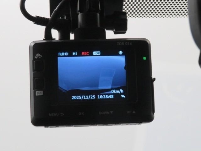 ヤリスクロス ハイブリッドＧ　衝突被害軽減システム　バックカメラ　ＥＴＣ　ドラレコ　オートクルーズコントロール　ＬＥＤヘッドランプ　スマートキー　キーレス　ハイブリッド　ワンオーナー（37枚目）