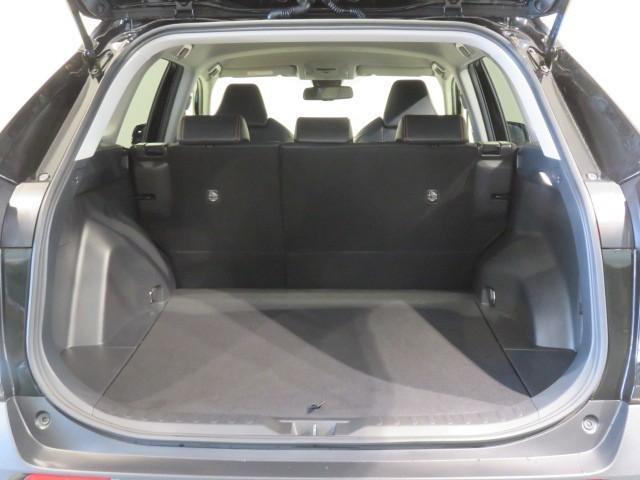 ＲＡＶ４ ハイブリッドアドベンチャー　衝突被害軽減システム　バックカメラ　ＥＴＣ　ミュージックプレイヤー接続可　電動シート　オートクルーズコントロール　ＬＥＤヘッドランプ　スマートキー　キーレス　４ＷＤ　ハイブリッド　ワンオーナー（10枚目）