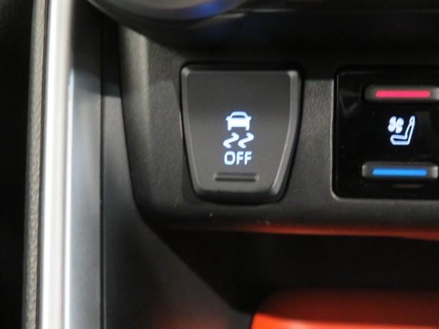 ＲＡＶ４ ハイブリッドアドベンチャー　衝突被害軽減システム　バックカメラ　ＥＴＣ　ミュージックプレイヤー接続可　電動シート　オートクルーズコントロール　ＬＥＤヘッドランプ　スマートキー　キーレス　４ＷＤ　ハイブリッド　ワンオーナー（31枚目）