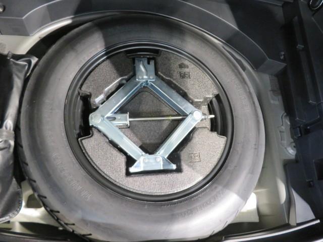 ＲＡＶ４ ハイブリッドアドベンチャー　衝突被害軽減システム　バックカメラ　ＥＴＣ　ミュージックプレイヤー接続可　電動シート　オートクルーズコントロール　ＬＥＤヘッドランプ　スマートキー　キーレス　４ＷＤ　ハイブリッド　ワンオーナー（37枚目）