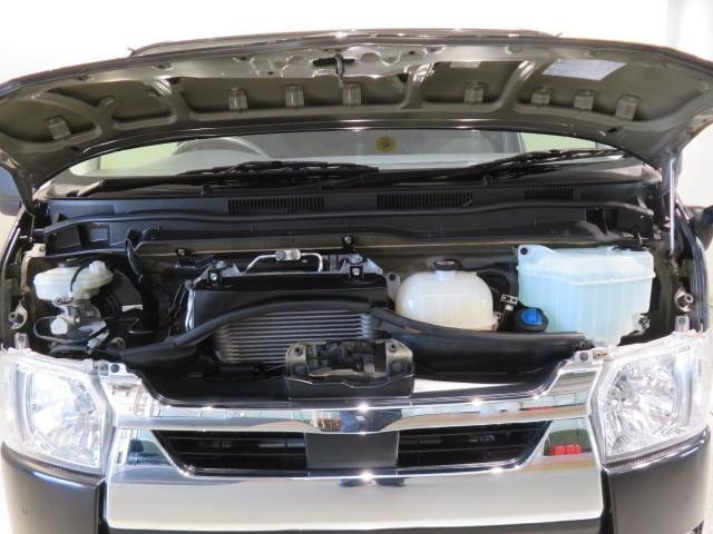 ハイエースバン ＤＸ　ＧＬパッケージ　衝突被害軽減システム　バックカメラ　ＥＴＣ　ミュージックプレイヤー接続可　ＬＥＤヘッドランプ　乗車定員６人　キーレス　ディーゼル　ワンオーナー（9枚目）