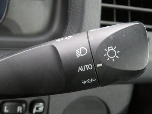 ハイエースバン ＤＸ　ＧＬパッケージ　衝突被害軽減システム　バックカメラ　ＥＴＣ　ミュージックプレイヤー接続可　ＬＥＤヘッドランプ　乗車定員６人　キーレス　ディーゼル　ワンオーナー（22枚目）