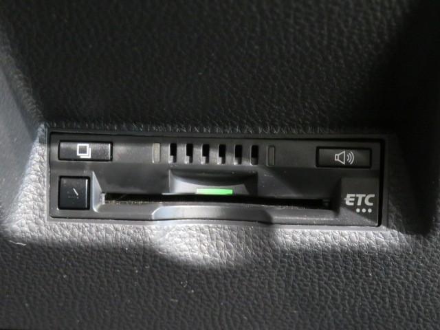 ヤリスクロス ハイブリッドＺ　衝突被害軽減システム　ＥＴＣ　ドラレコ　電動シート　オートクルーズコントロール　ＬＥＤヘッドランプ　スマートキー　キーレス　ハイブリッド　ワンオーナー（18枚目）