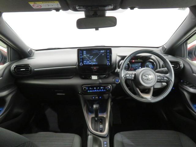 ヤリス ハイブリッドＺ　衝突被害軽減システム　ＥＴＣ　オートクルーズコントロール　ＬＥＤヘッドランプ　スマートキー　キーレス　ハイブリッド　ワンオーナー（16枚目）