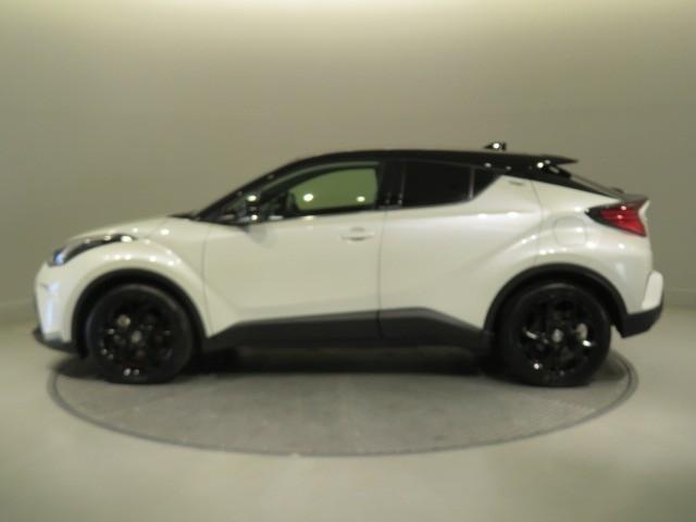 C-HR G モード ネロ セーフティプラス 衝突被害軽減システム バックカメラ ETC ドラレコ ミュージックプレイヤー接続可 オートクルーズコントロール LEDヘッドランプ スマートキー キーレス ハイブリッド ワンオーナー(6枚目)