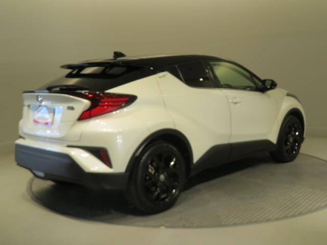 C-HR G モード ネロ セーフティプラス 衝突被害軽減システム バックカメラ ETC ドラレコ ミュージックプレイヤー接続可 オートクルーズコントロール LEDヘッドランプ スマートキー キーレス ハイブリッド ワンオーナー(9枚目)