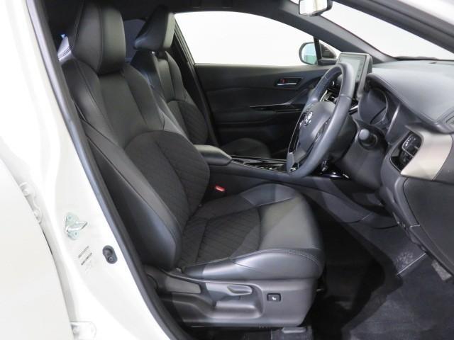 C-HR G モード ネロ セーフティプラス 衝突被害軽減システム バックカメラ ETC ドラレコ ミュージックプレイヤー接続可 オートクルーズコントロール LEDヘッドランプ スマートキー キーレス ハイブリッド ワンオーナー(14枚目)