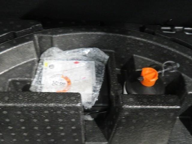 C-HR G モード ネロ セーフティプラス 衝突被害軽減システム バックカメラ ETC ドラレコ ミュージックプレイヤー接続可 オートクルーズコントロール LEDヘッドランプ スマートキー キーレス ハイブリッド ワンオーナー(38枚目)