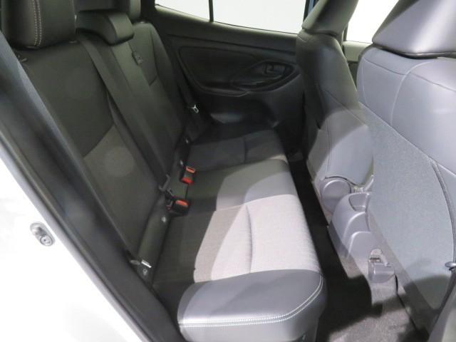 ヤリスクロス ハイブリッドＺ　衝突被害軽減システム　バックカメラ　ＥＴＣ　ドラレコ　ミュージックプレイヤー接続可　電動シート　オートクルーズコントロール　ＬＥＤヘッドランプ　スマートキー　キーレス　ハイブリッド　ワンオーナー（13枚目）