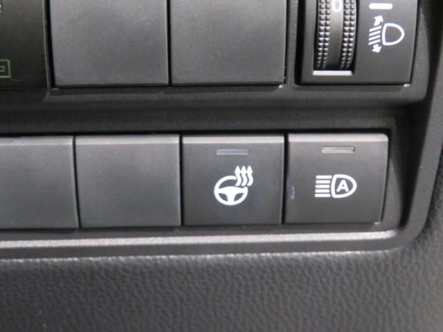 ヤリスクロス ハイブリッドＺ　衝突被害軽減システム　バックカメラ　ＥＴＣ　ドラレコ　ミュージックプレイヤー接続可　電動シート　オートクルーズコントロール　ＬＥＤヘッドランプ　スマートキー　キーレス　ハイブリッド　ワンオーナー（15枚目）