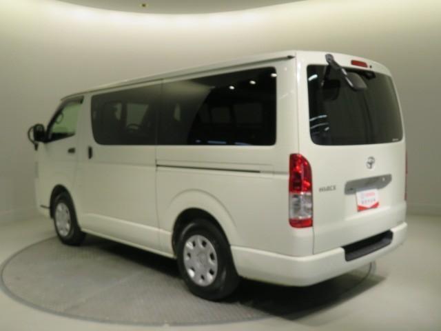 ハイエースバン DX GLパッケージ 衝突被害軽減システム ETC ドラレコ 乗車定員6人 キーレス ワンオーナー(7枚目)