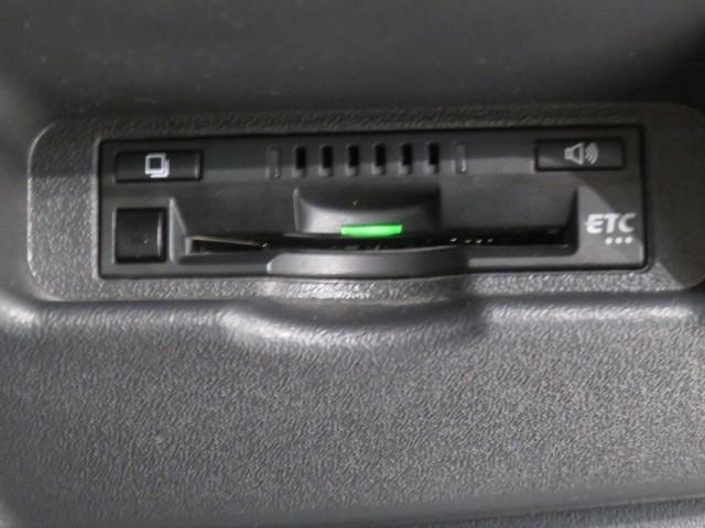 ハイエースバン DX GLパッケージ 衝突被害軽減システム ETC ドラレコ 乗車定員6人 キーレス ワンオーナー(19枚目)