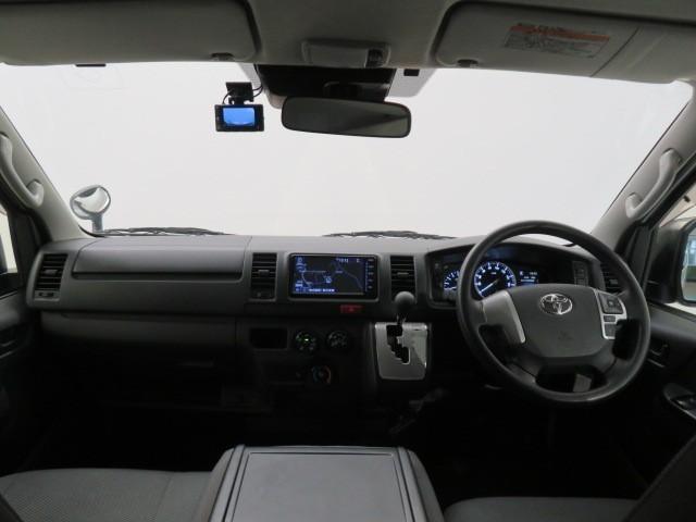 ハイエースバン DX GLパッケージ 衝突被害軽減システム ETC ドラレコ 乗車定員6人 キーレス ワンオーナー(20枚目)