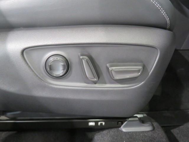 RAV4 ハイブリッドG 衝突被害軽減システム ETC ドラレコ サンルーフ 電動シート オートクルーズコントロール LEDヘッドランプ スマートキー キーレス 4WD ハイブリッド ワンオーナー(12枚目)