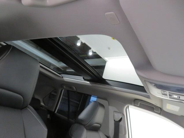 RAV4 ハイブリッドG 衝突被害軽減システム ETC ドラレコ サンルーフ 電動シート オートクルーズコントロール LEDヘッドランプ スマートキー キーレス 4WD ハイブリッド ワンオーナー(37枚目)