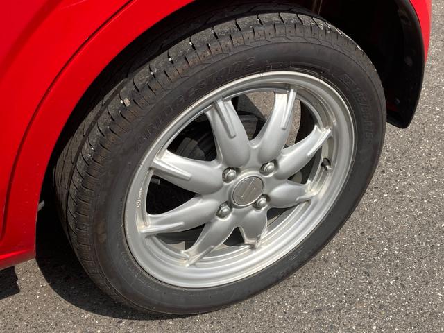 X 衝突被害軽減ブレーキ ドライブレコーダー 運転席シートヒーター スマートキー プッシュスタート 15インチアルミ アイドリングストップ スタッドレス4本付き(16枚目)