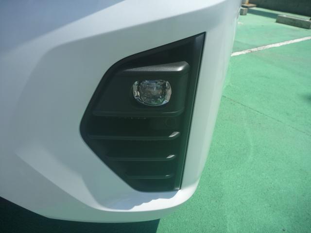 キャラバン ロンググランドプレミアムＧＸ　グランドプレミアムＸ　登録済未使用車　左リア電動スライドドア（12枚目）