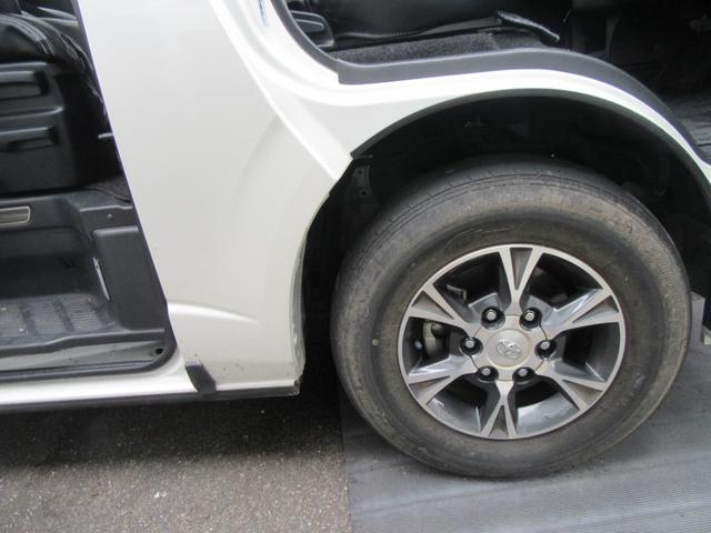 ハイエースワゴン 　ファインテックツアラー　４ＷＤ　Ｆ．Ｒドラレコ　バックモニター　１０人乗り　両側パワースライドドア　メモリーナビＴＶ（ＣＮ－ＲＥ０５ＷＤ）（12枚目）