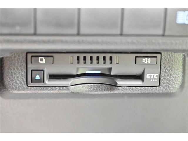 カローラ Ｓ　オートクルーズ　キーレス　オートエアコン　整備記録簿　ワンオ－ナ－　バックモニター　メモリナビ　ＬＥＤヘッドランプ　ミュージックプレイヤー接続可　アルミ　イモビ　ＡＢＳ　デュアルエアバック　横滑防止（8枚目）