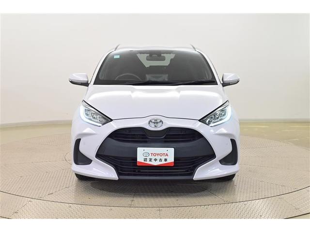 ヤリス Ｇ　バックモニタ－　誤発進抑制機能　１オーナー車　スマートキー　盗難防止装置　ＬＥＤヘッドライト　横滑り防止機能　キーレス　ＥＴＣ　オートエアコン　メモリーナビ　ＡＢＳ　運転席エアバック　サイドエアバッグ（2枚目）