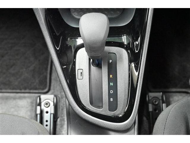 ヤリス Ｇ　バックモニタ－　誤発進抑制機能　１オーナー車　スマートキー　盗難防止装置　ＬＥＤヘッドライト　横滑り防止機能　キーレス　ＥＴＣ　オートエアコン　メモリーナビ　ＡＢＳ　運転席エアバック　サイドエアバッグ（10枚目）