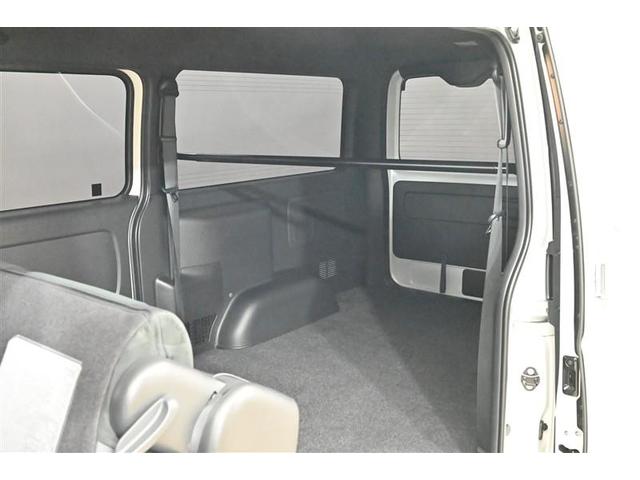 ハイエースバン スーパーGL ダークプライム 両側電動ドア 禁煙車 記録簿有 DVD再生 キーレス 4WD ETC 横滑り防止機能 メモリーナビ ドラレコ LEDヘッドランプ 1オーナー 100V パノラミックビュー Bluetooth接続(14枚目)