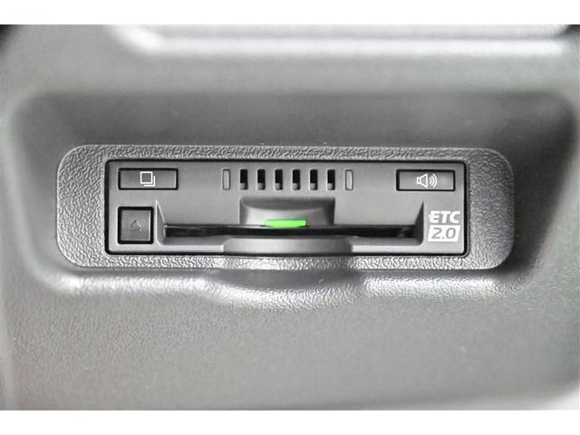 ハイエースバン スーパーGL ダークプライム 両側電動ドア 禁煙車 記録簿有 DVD再生 キーレス 4WD ETC 横滑り防止機能 メモリーナビ ドラレコ LEDヘッドランプ 1オーナー 100V パノラミックビュー Bluetooth接続(28枚目)