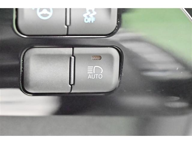 プリウス Ｓセーフティプラス　衝突回避システム　１セグ　Ｂモニター　定期点検記録簿　ＬＥＤライト　クルコン　ＥＴＣ装備　スマートＫＥＹ　ナビＴＶ　イモビライザー　横滑り防止機能　ＰＷ　カーテンエアバッグ　キーレスエントリー　アルミ（23枚目）