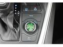「中古車ハイブリッド保証」付き。ハイブリッド機構を無償で保証します。保証期間は、初度登録年月から10年目まで、またはロングラン保証が終わってから3年間。ただし累計走行距離が20万km以内です。