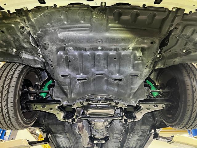 スープラ ２．５ＧＴツインターボＲ　純正５ＭＴ　純正ツインターボ（１ＪＺーＧＴＥ）　社外３ピースホイール　元色純正ホワイト→同色純正ホワイト全塗装　純正フロント左右レカロシート（45枚目）