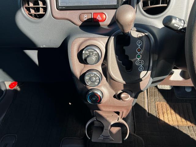 スペイド Ｆ　ＥＴＣ、バックカメラ、保証付き、キー２個、純正ナビ（フルセグ、Ｂｌｕｅｔｏｏｔｈ、ＤＶＤ）、左オートスライドドア、車検有（28枚目）