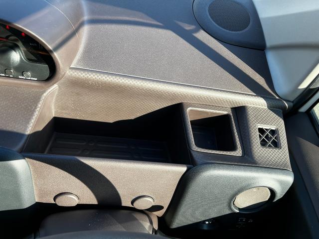 スペイド Ｆ　ＥＴＣ、バックカメラ、保証付き、キー２個、純正ナビ（フルセグ、Ｂｌｕｅｔｏｏｔｈ、ＤＶＤ）、左オートスライドドア、車検有（32枚目）