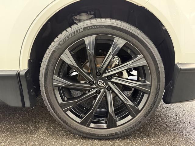 ハリアーハイブリッド Ｚ　１２．３型ナビ　ＪＢＬ　調光パノラマルーフ　ＧＲエアロ（フロント・サイド・リア）ＧＲスポーツマフラー　ＧＲ２０インチアルミ　モデリスタシグネチャーイルミグリル　デジタルインナーミラー　ＥＴＣ２．０（15枚目）