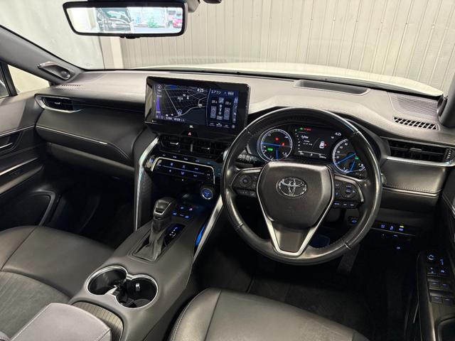 ハリアーハイブリッド Ｚ　１２．３型ナビ　ＪＢＬ　調光パノラマルーフ　ＧＲエアロ（フロント・サイド・リア）ＧＲスポーツマフラー　ＧＲ２０インチアルミ　モデリスタシグネチャーイルミグリル　デジタルインナーミラー　ＥＴＣ２．０（34枚目）