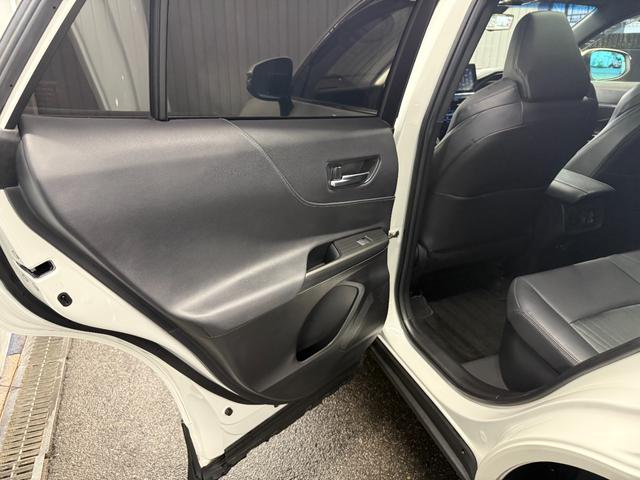 ハリアーハイブリッド Ｚ　１２．３型ナビ　ＪＢＬ　調光パノラマルーフ　ＧＲエアロ（フロント・サイド・リア）ＧＲスポーツマフラー　ＧＲ２０インチアルミ　モデリスタシグネチャーイルミグリル　デジタルインナーミラー　ＥＴＣ２．０（52枚目）