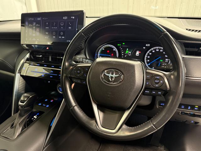 ハリアーハイブリッド Ｚ　１２．３型ナビ　ＪＢＬ　調光パノラマルーフ　ＧＲエアロ（フロント・サイド・リア）ＧＲスポーツマフラー　ＧＲ２０インチアルミ　モデリスタシグネチャーイルミグリル　デジタルインナーミラー　ＥＴＣ２．０（63枚目）