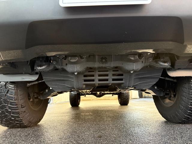 足回りのサビなど無くて良い状態です。