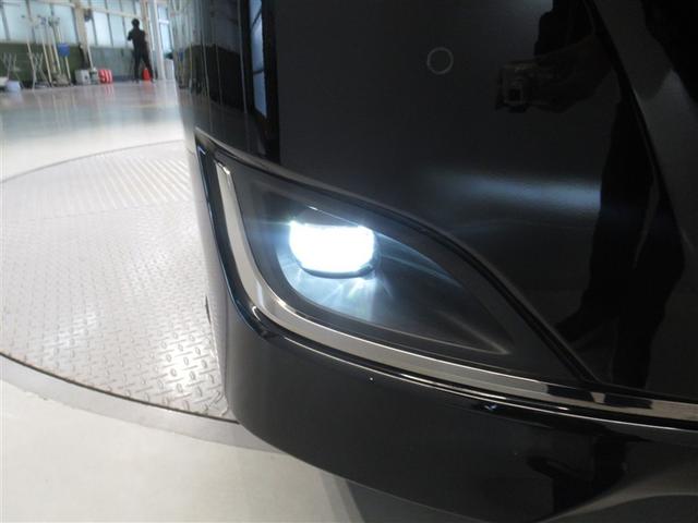 エスクァイア Gi プレミアムパッケージ 衝突被害軽減システム メモリーナビ フルセグ バックカメラ ETC CD ミュージックプレイヤー接続可 DVD再生 オートクルーズコントロール LEDヘッドランプ 両側電動スライド 乗車定員7人(10枚目)