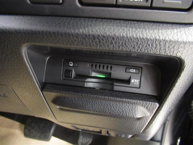 エスクァイア Gi プレミアムパッケージ 衝突被害軽減システム メモリーナビ フルセグ バックカメラ ETC CD ミュージックプレイヤー接続可 DVD再生 オートクルーズコントロール LEDヘッドランプ 両側電動スライド 乗車定員7人(24枚目)