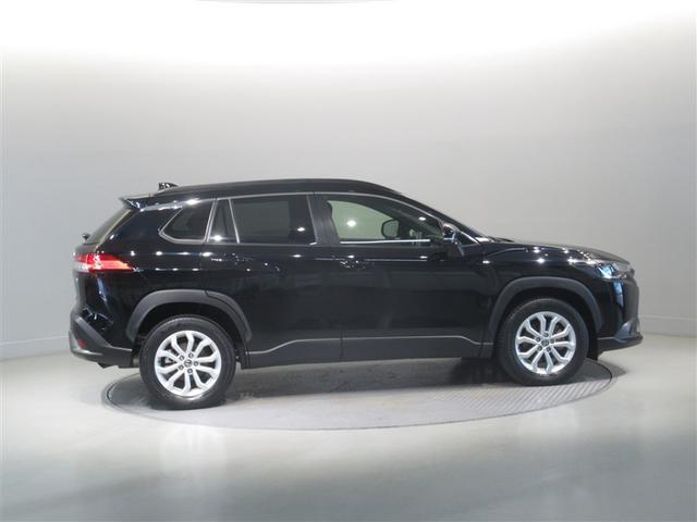 カローラクロス ハイブリッド　Ｓ　衝突被害軽減システム　メモリーナビ　バックカメラ　ＥＴＣ　ミュージックプレイヤー接続可　オートクルーズコントロール　ＬＥＤヘッドランプ　スマートキー　キーレス　ハイブリッド　ワンオーナー（7枚目）