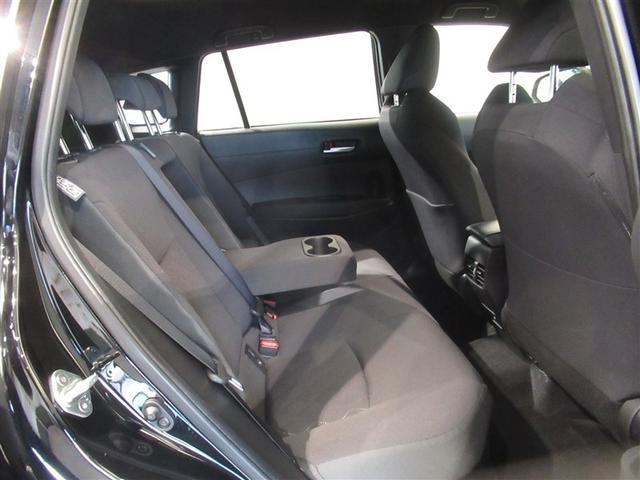 カローラクロス ハイブリッド　Ｓ　衝突被害軽減システム　メモリーナビ　バックカメラ　ＥＴＣ　ミュージックプレイヤー接続可　オートクルーズコントロール　ＬＥＤヘッドランプ　スマートキー　キーレス　ハイブリッド　ワンオーナー（14枚目）