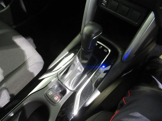 カローラクロス ハイブリッド　Ｓ　衝突被害軽減システム　メモリーナビ　バックカメラ　ＥＴＣ　ミュージックプレイヤー接続可　オートクルーズコントロール　ＬＥＤヘッドランプ　スマートキー　キーレス　ハイブリッド　ワンオーナー（22枚目）