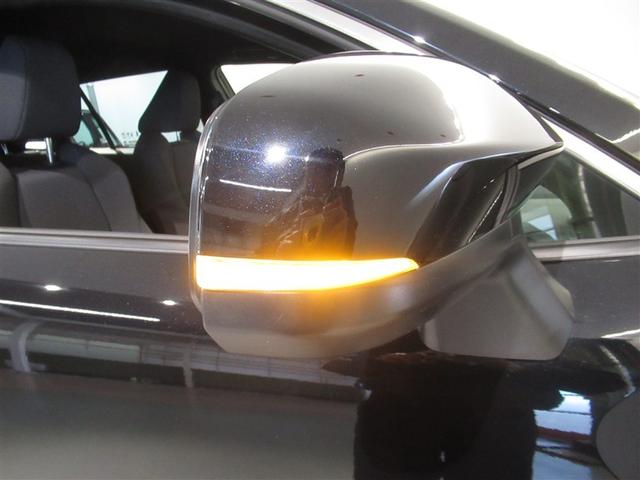 カローラクロス ハイブリッド　Ｓ　衝突被害軽減システム　メモリーナビ　バックカメラ　ＥＴＣ　ミュージックプレイヤー接続可　オートクルーズコントロール　ＬＥＤヘッドランプ　スマートキー　キーレス　ハイブリッド　ワンオーナー（24枚目）