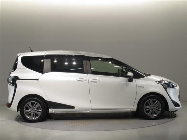 シエンタ ハイブリッド　ファンベースＧ　衝突被害軽減システム　メモリーナビ　フルセグ　バックカメラ　ＥＴＣ　ＣＤ　ミュージックプレイヤー接続可　ＤＶＤ再生　オートクルーズコントロール　両側電動スライド　スマートキー　キーレス　ハイブリッド（7枚目）