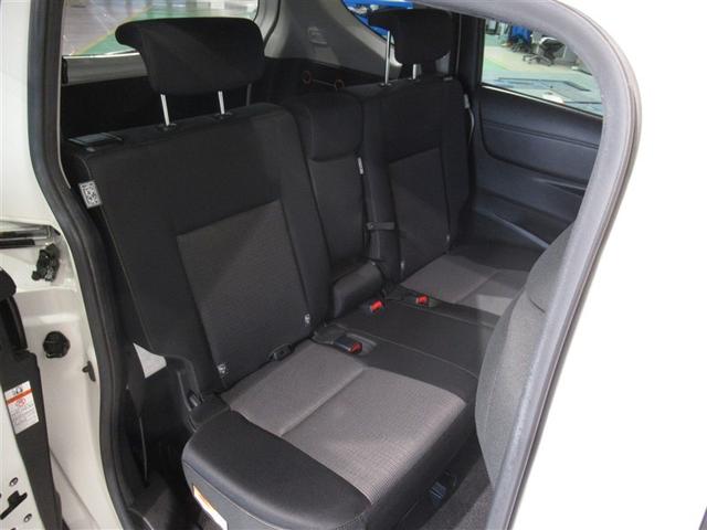 シエンタ ハイブリッド　ファンベースＧ　衝突被害軽減システム　メモリーナビ　フルセグ　バックカメラ　ＥＴＣ　ＣＤ　ミュージックプレイヤー接続可　ＤＶＤ再生　オートクルーズコントロール　両側電動スライド　スマートキー　キーレス　ハイブリッド（14枚目）