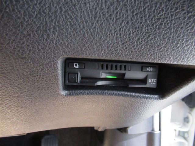 シエンタ ハイブリッド　ファンベースＧ　衝突被害軽減システム　メモリーナビ　フルセグ　バックカメラ　ＥＴＣ　ＣＤ　ミュージックプレイヤー接続可　ＤＶＤ再生　オートクルーズコントロール　両側電動スライド　スマートキー　キーレス　ハイブリッド（21枚目）