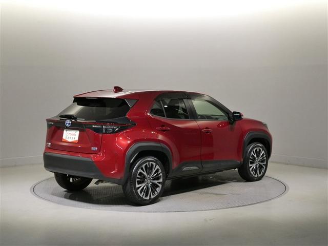 ヤリスクロス ハイブリッドＺ　衝突被害軽減システム　バックカメラ　ＥＴＣ　ミュージックプレイヤー接続可　電動シート　オートクルーズコントロール　ＬＥＤヘッドランプ　スマートキー　キーレス　ハイブリッド　ワンオーナー（6枚目）