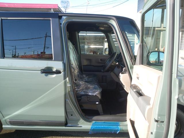 N-BOXジョイ ベースグレード 届出済未使用車 被害軽減ブレーキ 運転席/助手席シートヒーター 左側電動スライドドア 電動制御パーキングブレーキ オートブレーキホールド ロールサンシェード 360°スーパーUV・IRカット(11枚目)