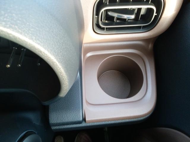 ムーヴキャンバス セオリーＸ　届出済未使用車　被害軽減ブレーキ　ＬＥＤヘッドライト　両側電動スライドドア　足踏み式パーキングブレーキ　バックカメラ　コーナーセンサー　オートエアコン　スマートキー（28枚目）